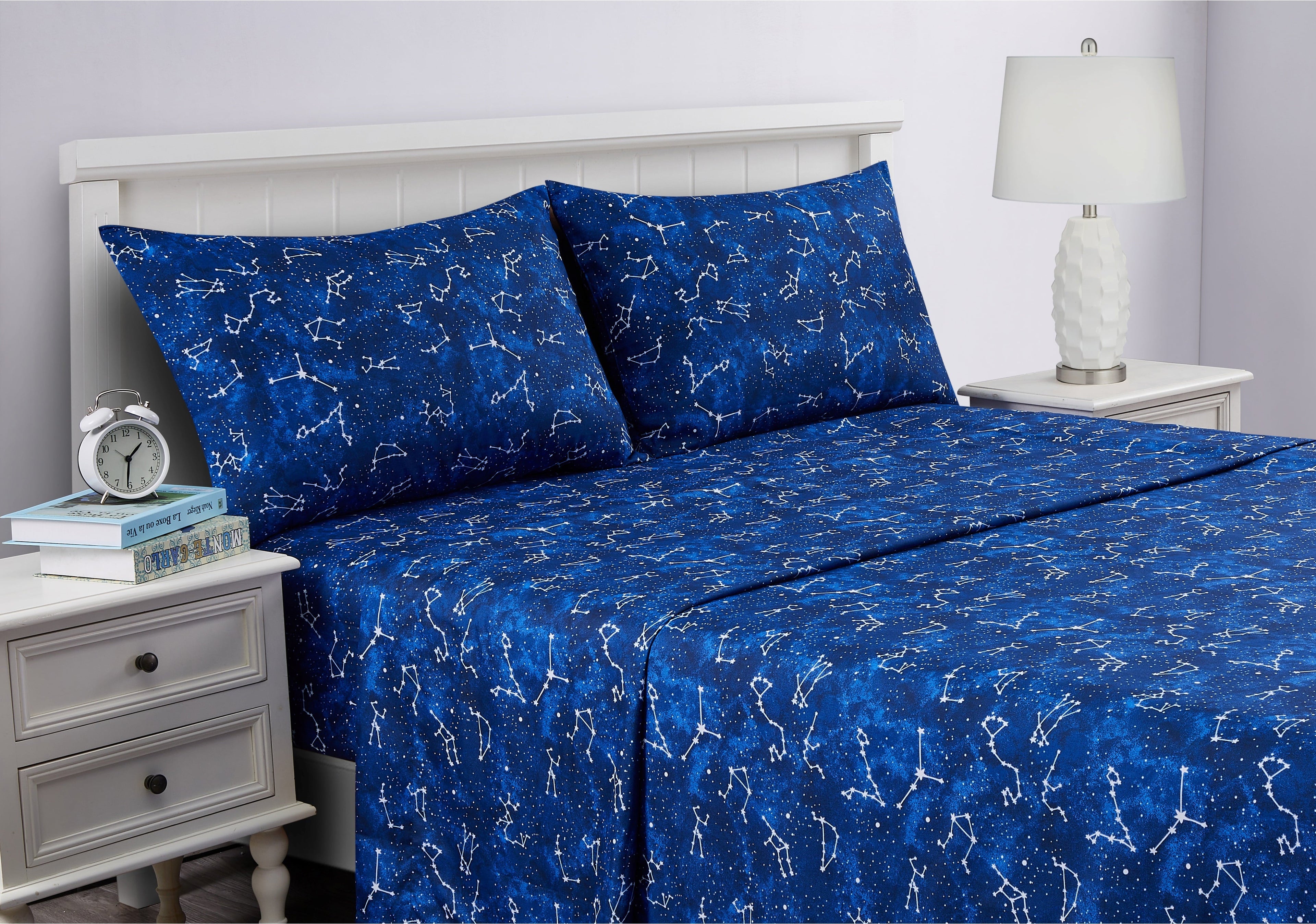 Ultra-Soft Kids Soft Microfiber Sheet Set, Navy Blue Stars, Full, 4 Pieces, Easy Care - Breathable Egyptian Cotton Flat & Fitted Sheets Detail