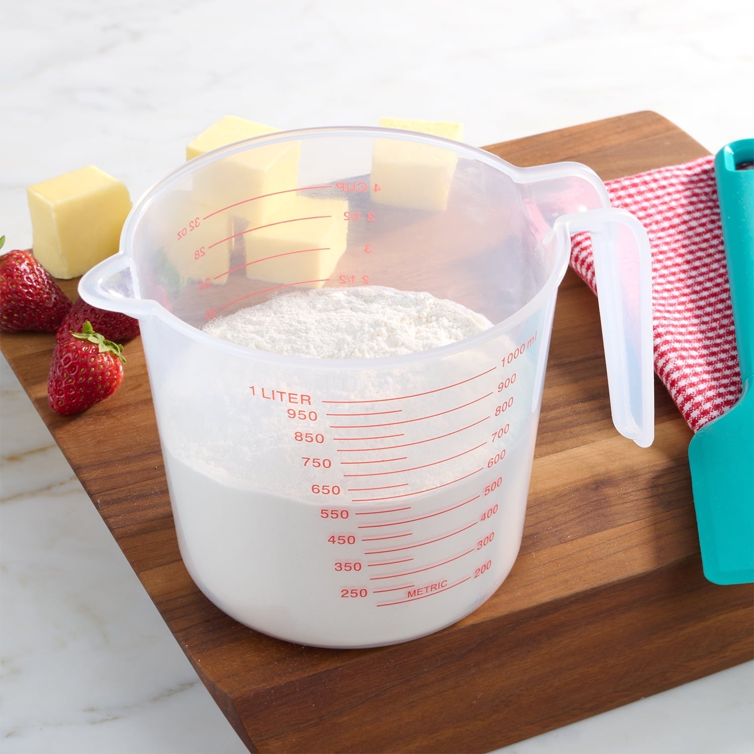 Multi-Functional (12 pack) 4 Cup PP Plastic Measuring Cup, 32 oz, Clear - Innovative Kitchen Helper for Modern Cooking Detail