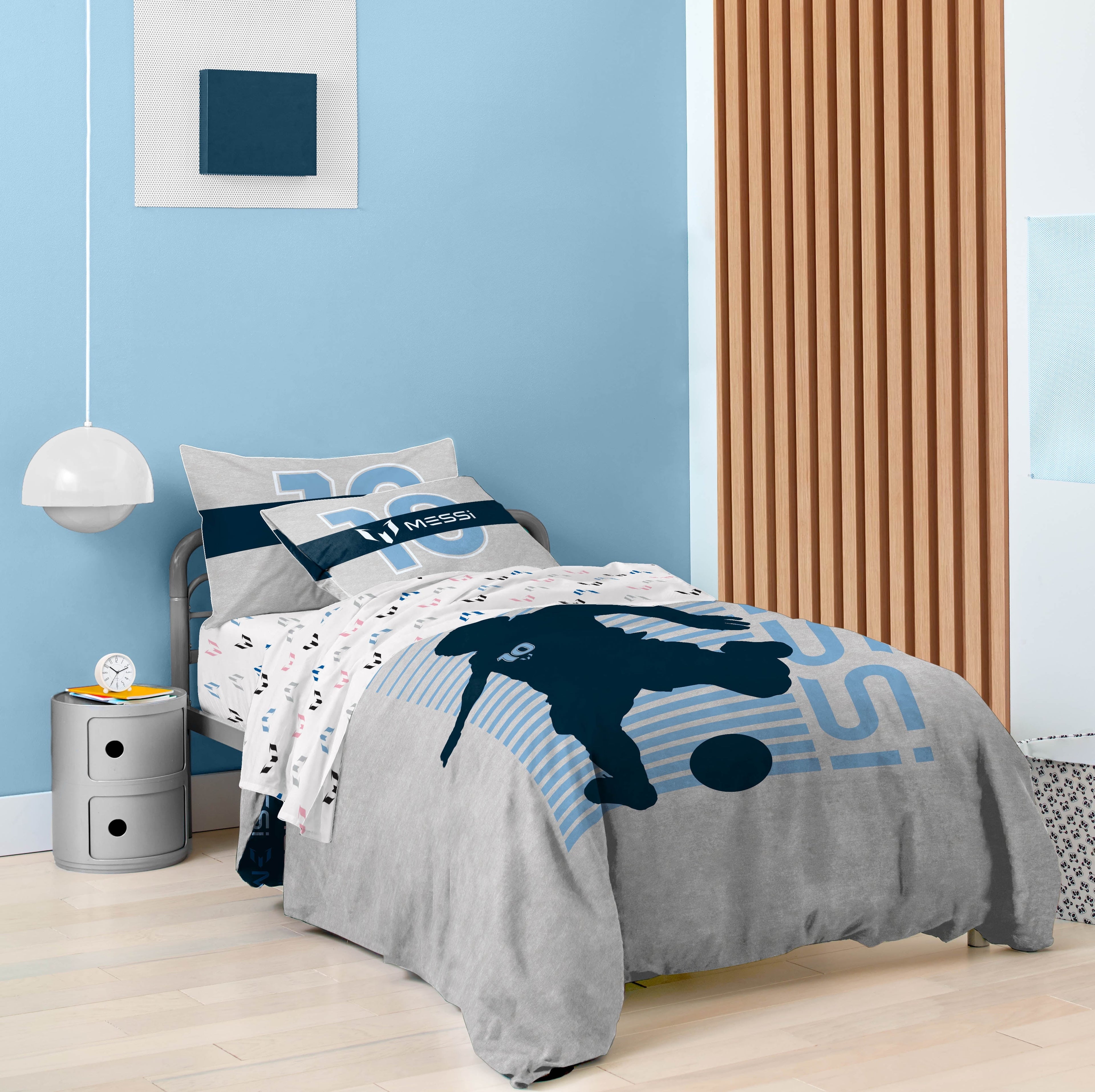 Fluffy Down Alternative Kids 2 Piece Grey Reversible Comforter and Pillowcase Set, Twin/Full - Cloud-Like Soft Lightweight Bed Comforter Detail