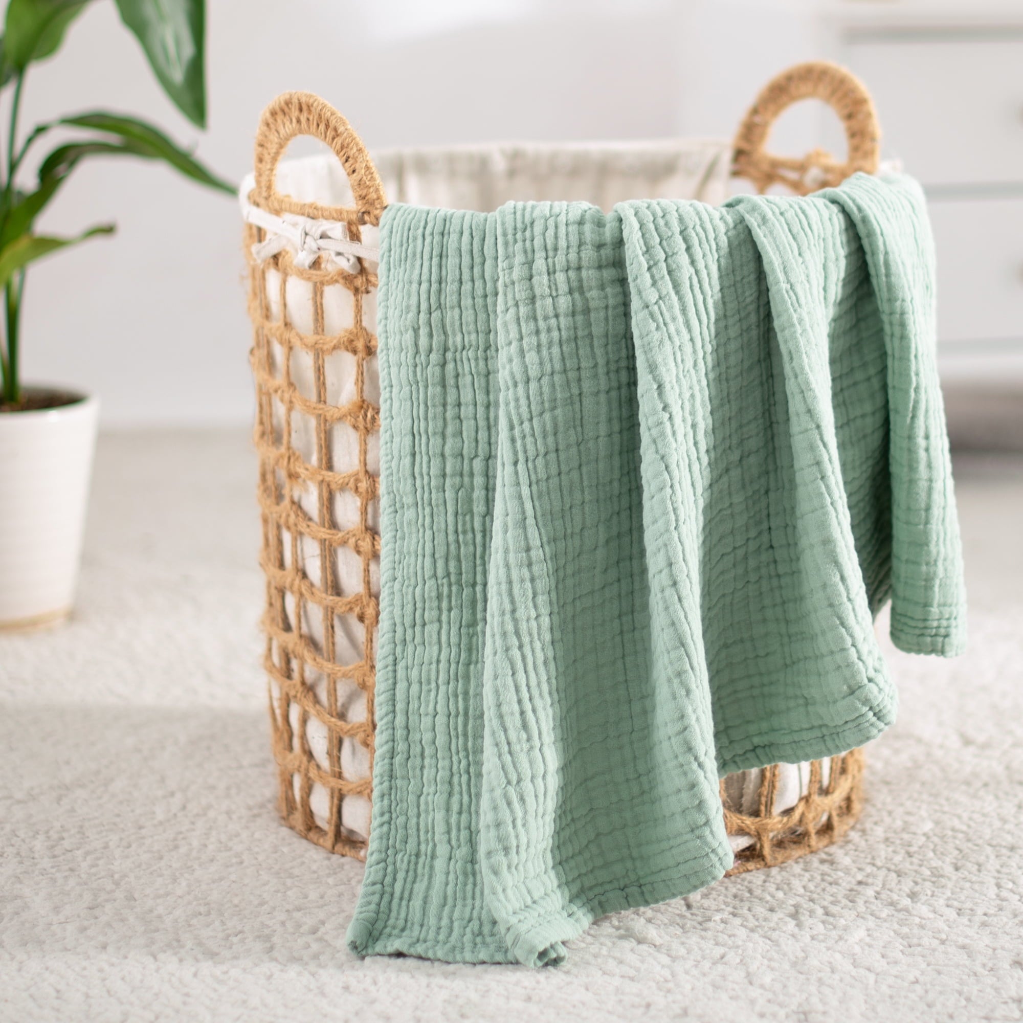 Lightweight Warm 100% Cotton Muslin Throw Blanket Gauze Blankets for Adults Soft Throws for Bed and Couch, 50" x 70" Sage Green - Super Soft Reversible Sherpa Flannel Blanket Detail