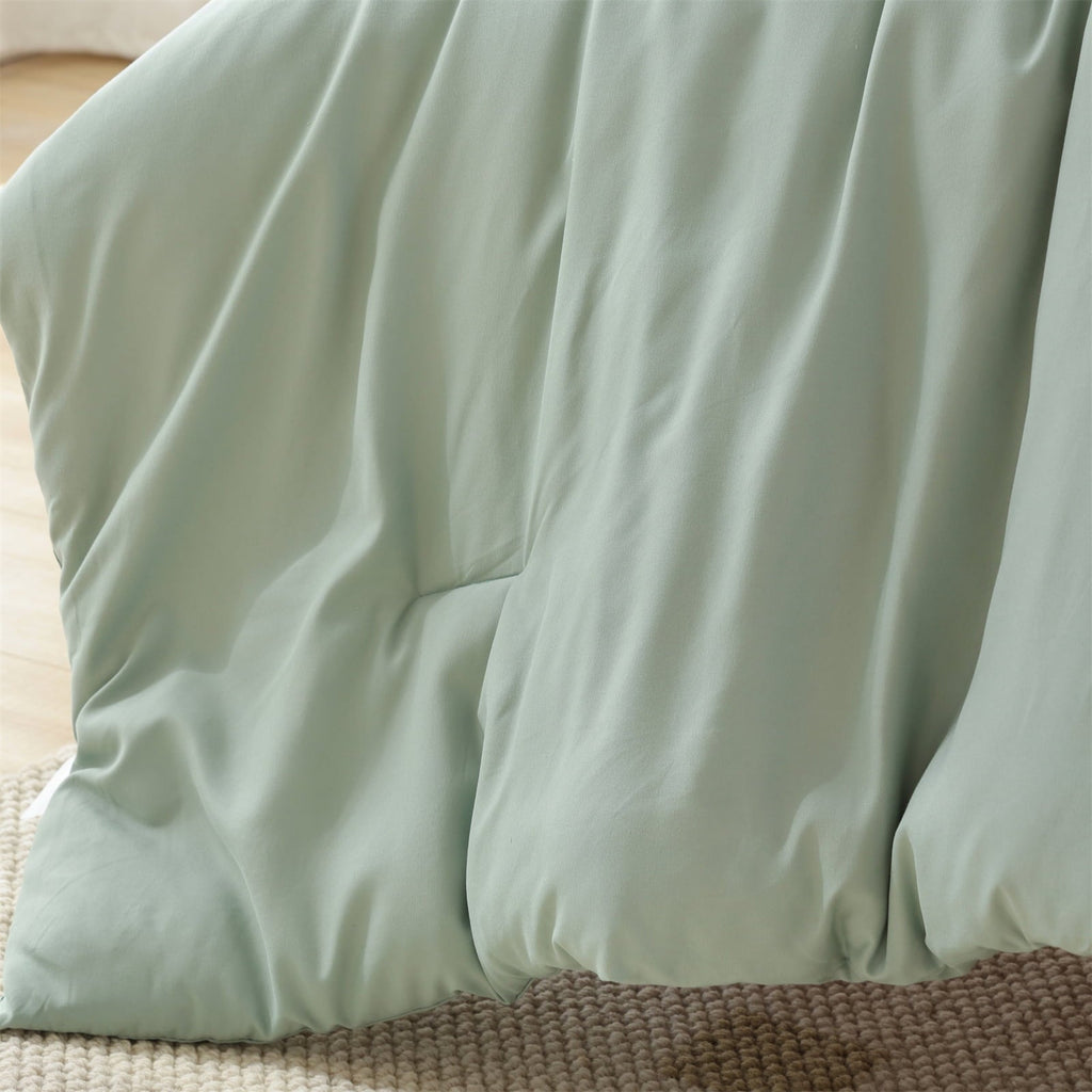 Heavyweight Warmth Queen Comforter Set For Adult, 3 Piece Sage Green Comforter Sets & Bedding For All Season - Hypoallergenic Ultra-Fluffy Quilt for Winter Detail