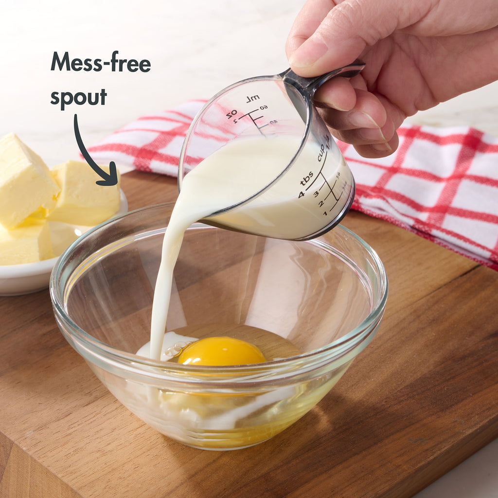 Ergonomic Manual 1/4C Plastic Mini Measuring Cup, Black/Transparent - Innovative Kitchen Helper for Modern Cooking Detail