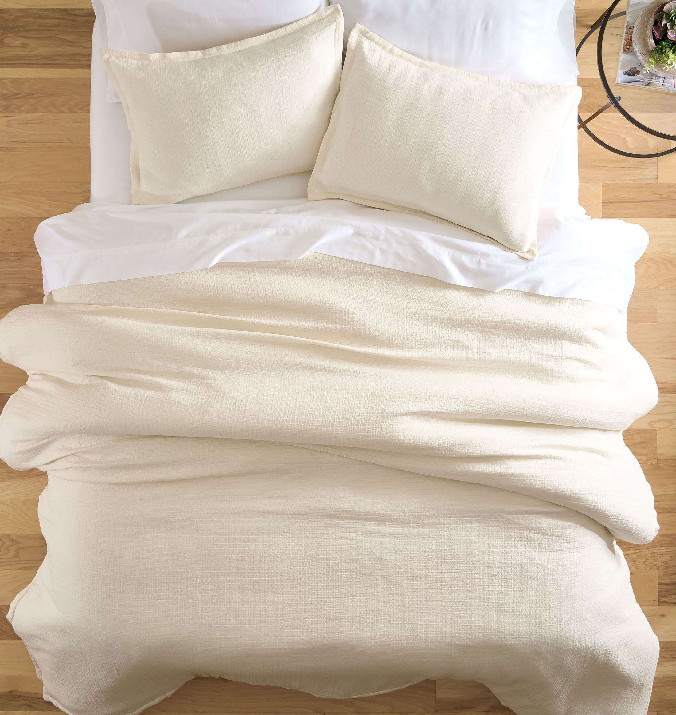 Heavyweight Warmth 3-Piece Cream Gauze Comforter Set, Adult Full/Queen - Cloud-Like Soft Lightweight Bed Comforter Detail
