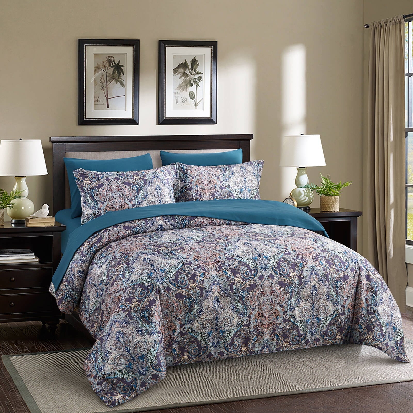 Fluffy Down Alternative Boho Paisley Print Luxury Comforter Bed in a Bag Set Queen Size, Vintage Floral Medallions Microfiber Bedding Set - Luxurious Quilted Duvet Cover Set Detail