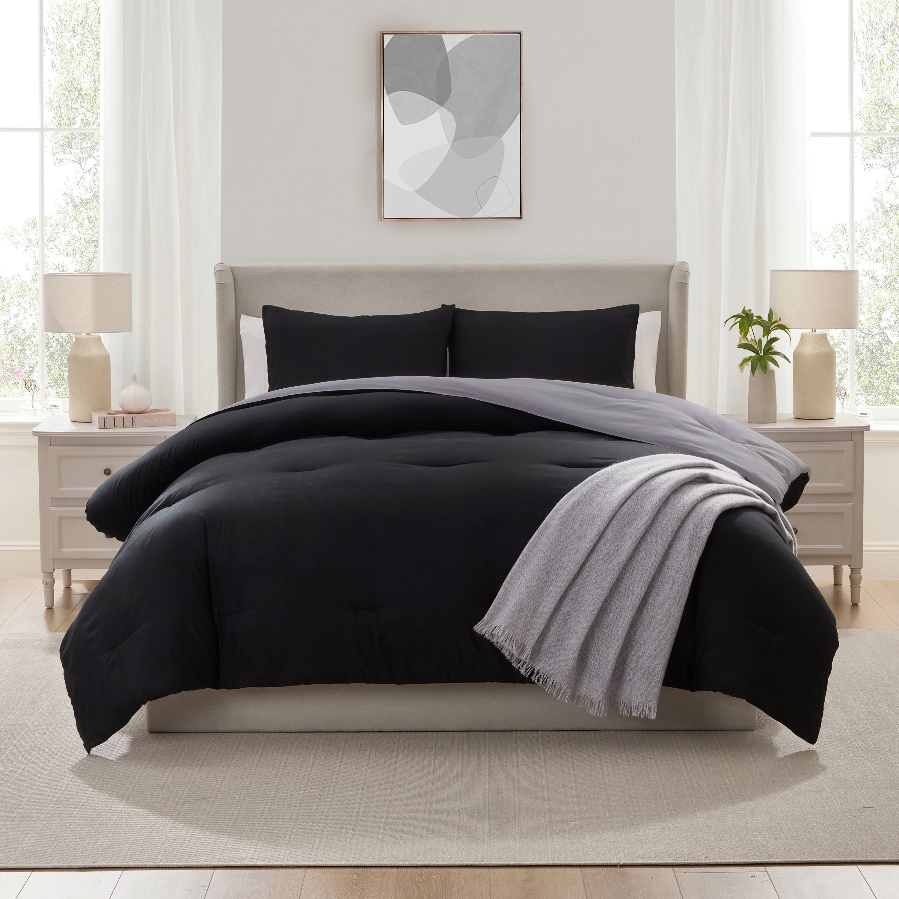All-Season Comforter Sets, All Season Lightweight Reversible Queen Comforter Set, 3-Pc Bedding Sets, Black/Charcoal gray - All-Season Down Alternative Comforter Insert Detail