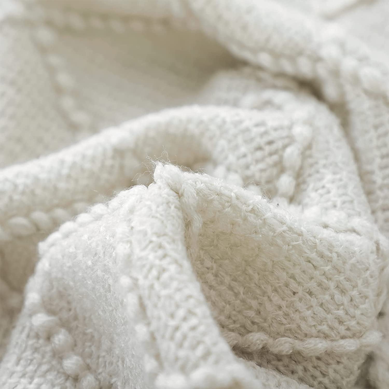Super Soft Flannel Rhombus Beige Throw Blanket, Soft and Lightweight, 50"x 60" - Lightweight Plush Warm Blanket for All Seasons Detail