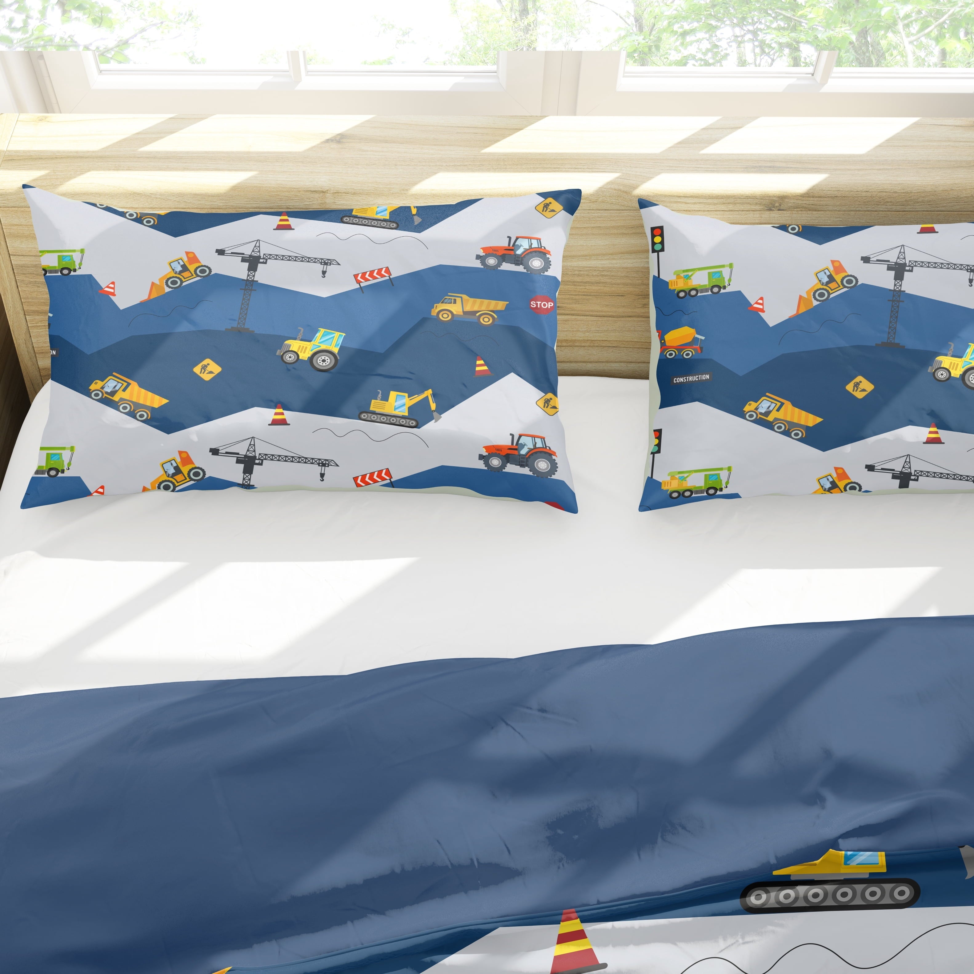 Heavyweight Warmth Car Comforter Set Construction Bedding Set for Boys Kids Trucks Comforter Cartoon Car Excavator Tractor Blue 3Pcs Twin - All-Season Down Alternative Comforter Insert Detail