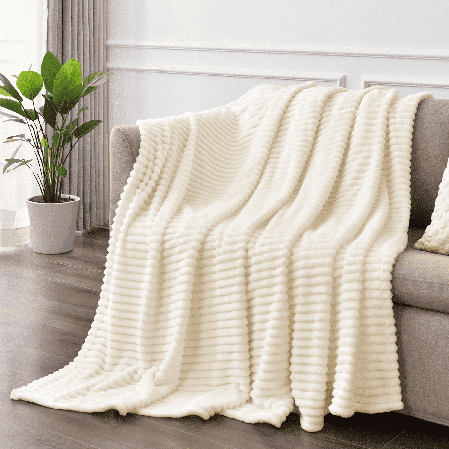 Lightweight Warm Throw Size Blanket, Extra Soft Lightweight Bed Blanket with Strip , Plush Fuzzy Cozy Throws for Couch, Bed, Sofa Cozy... - Lightweight Plush Warm Blanket for All Seasons - Default Title